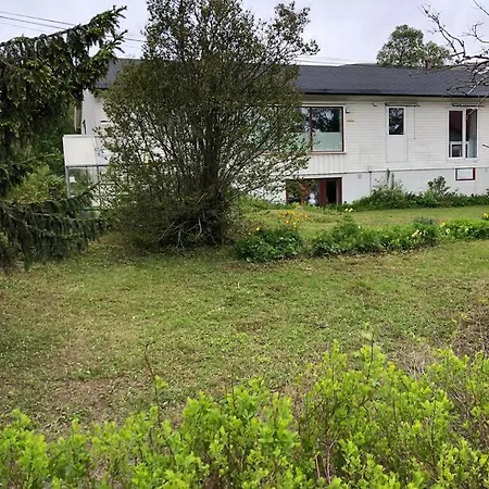 Apartment Trivelig Liten Leilighet, Sentralt Pa Kvaloysletta