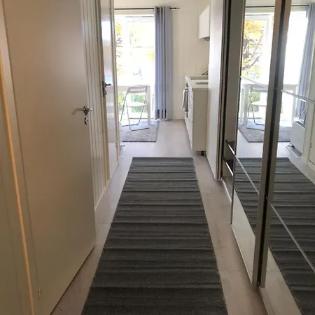 Trivelig Liten Leilighet, Sentralt Pa Kvaloysletta
