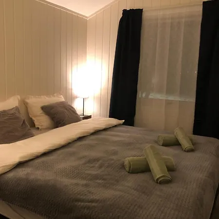 Apartment Trivelig Liten Leilighet, Sentralt Pa Kvaloysletta *