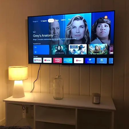 Trivelig Liten Leilighet, Sentralt Pa Kvaloysletta *